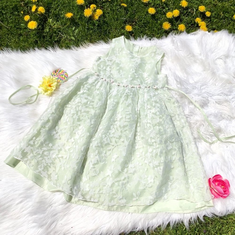 Perfectly Dressed Light Green Girls Formal Dress Size 6